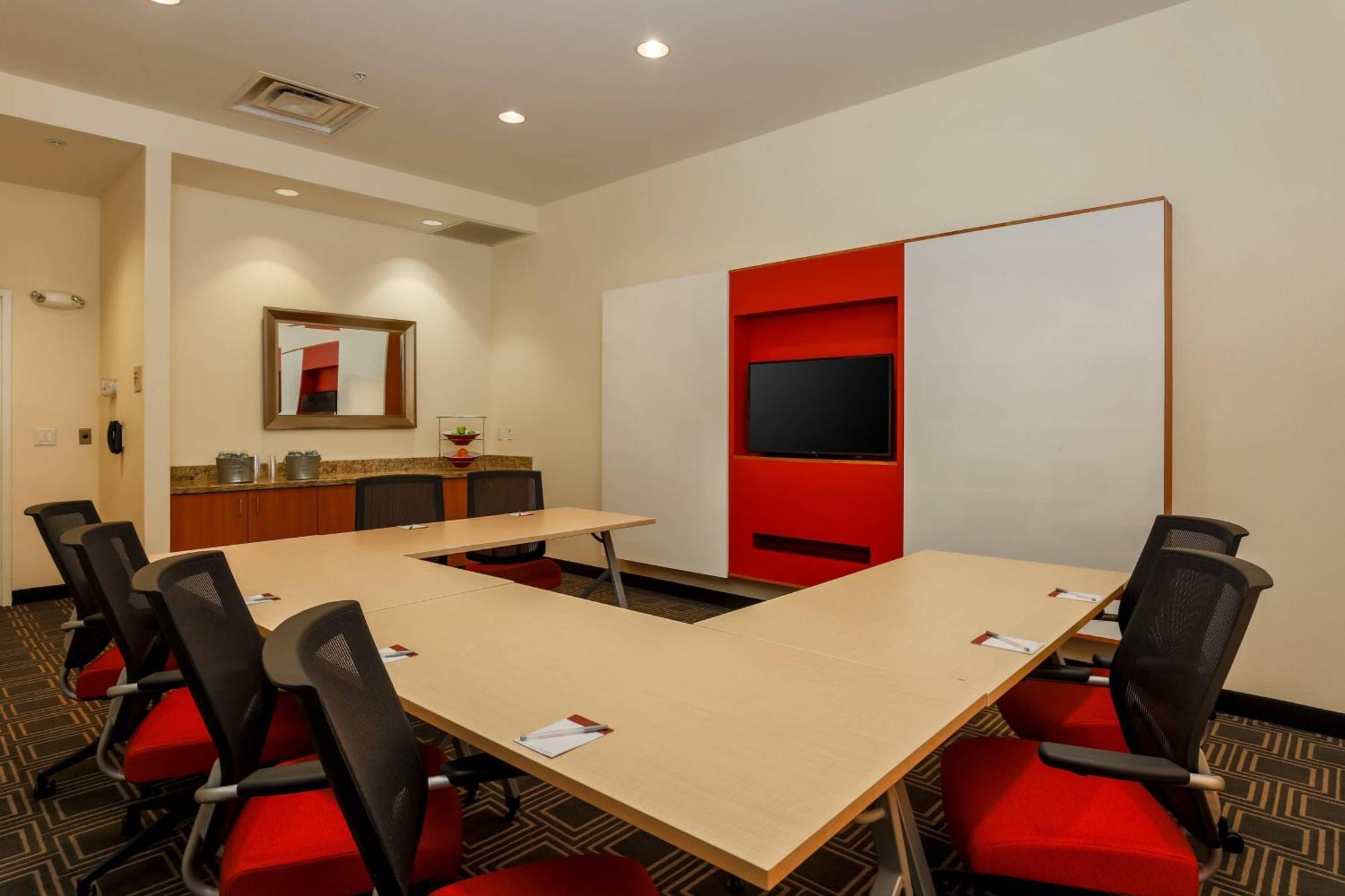 Towneplace Suites By Marriott Cheyenne Southwest/Downtown Area Ngoại thất bức ảnh